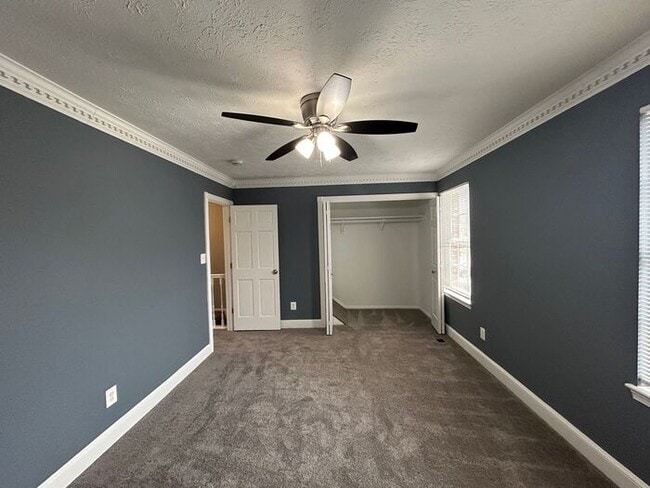 Building Photo - 3 Bedroom Opportunity Area (BRHP/HCVP)