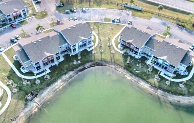 Building Photo - 169 Santa Clara Dr