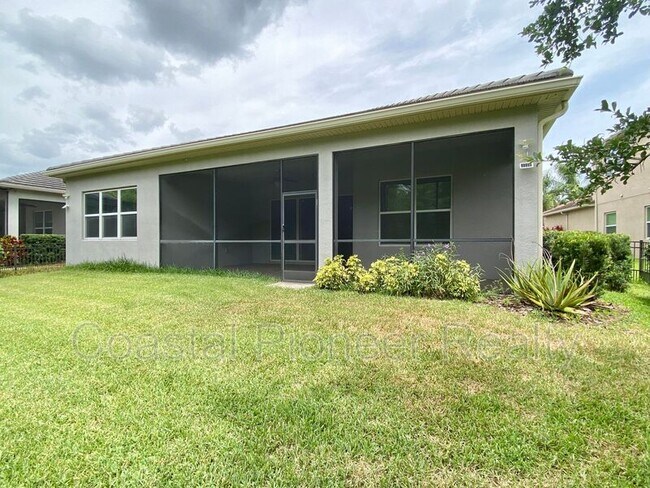 Building Photo - 31134 Spruceberry Ct