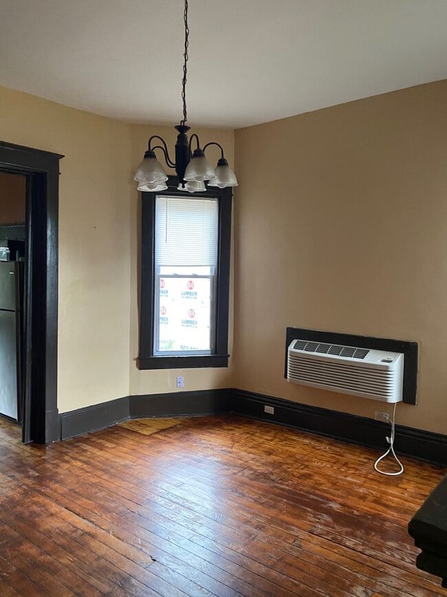 Building Photo - 175 E Loudon Ave