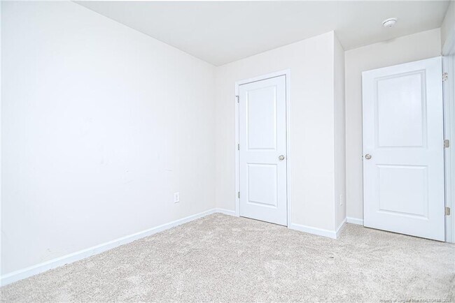 Building Photo - 5906 Gator Wy