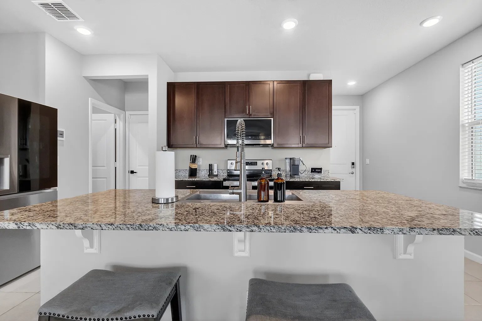 Building Photo - 1721 Lindley St