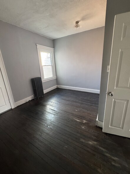 Building Photo - 3420 Wilkens Ave