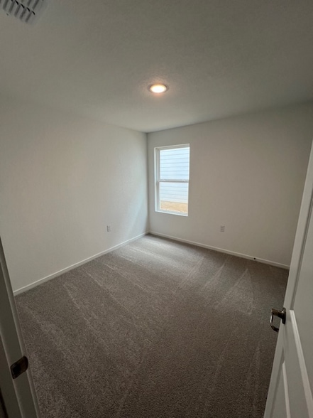 Building Photo - 1311 Neria Lp
