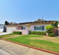 Building Photo - $3990 / GORGEOUS 4 BEDROOM SINGLE STORY HOME IN CABRILLO AREA OF NORTH FREMONT