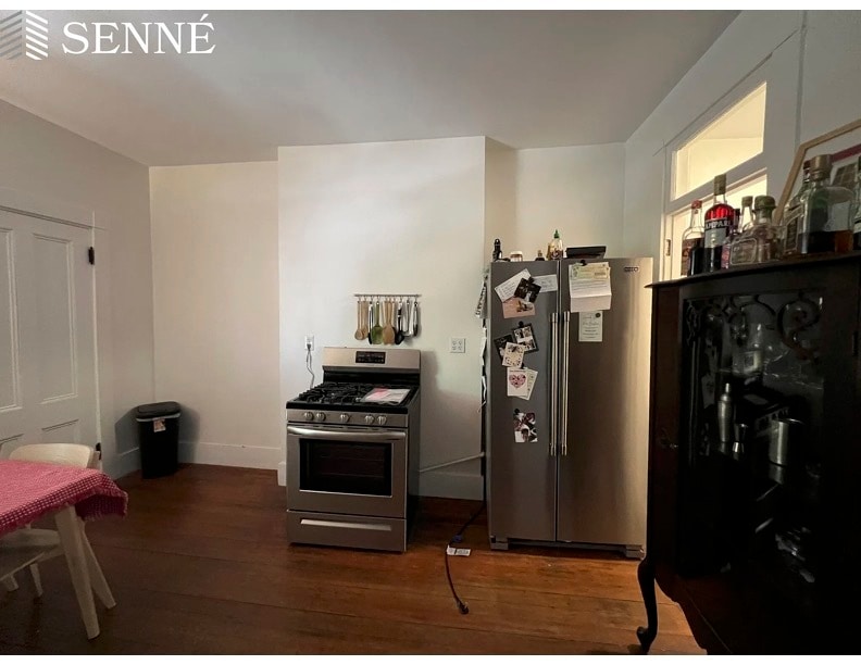 Kitchen - 19 Trowbridge St