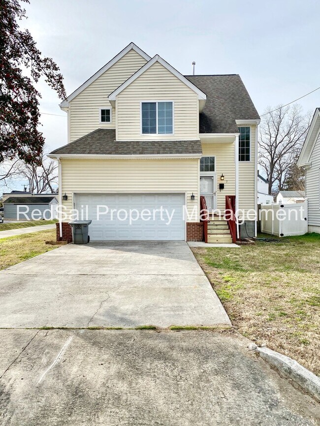 Primary Photo - Crowne Pointe home available!