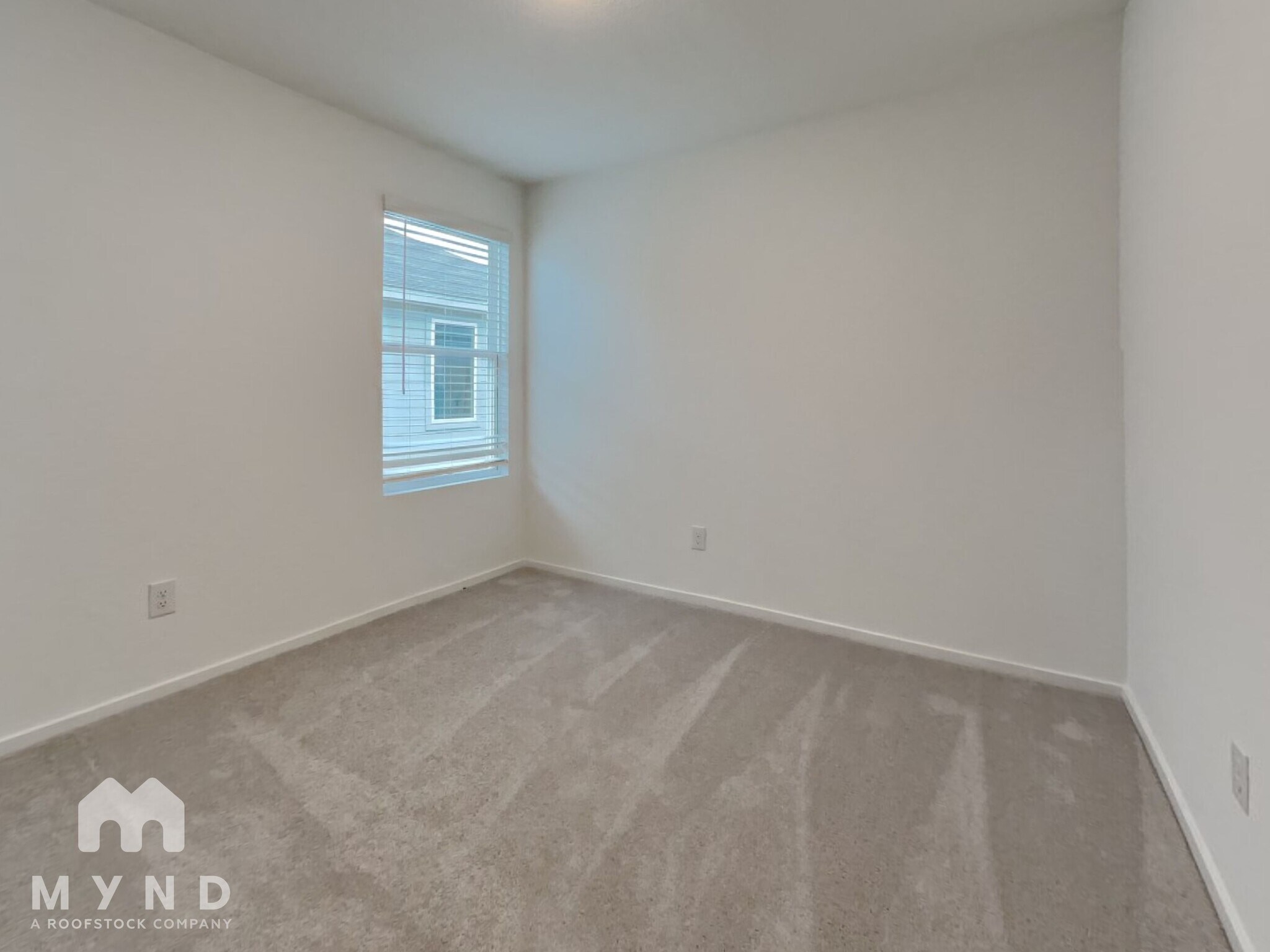 Building Photo - 510 River Run Wy