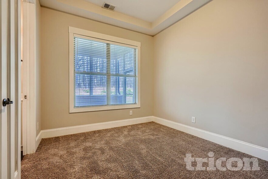 Building Photo - 195 Park Haven Ln