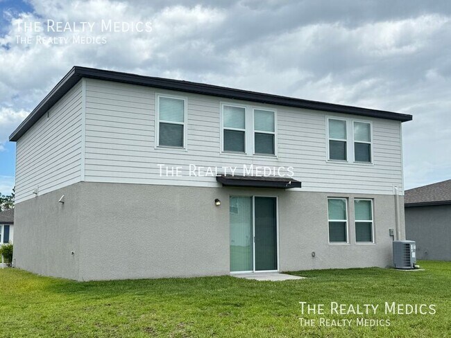 Building Photo - 3505 Bonsilva St