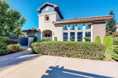 Building Photo - 701 Gibson Dr