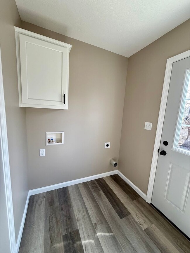 Building Photo - Just Built & Move-In Ready - Stunning New 3 Bedroom, 2 Bath Home!