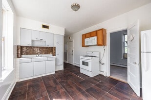 Building Photo - 2651 W 23rd Pl