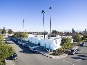 Evart Apartments - Evart Street Apartments