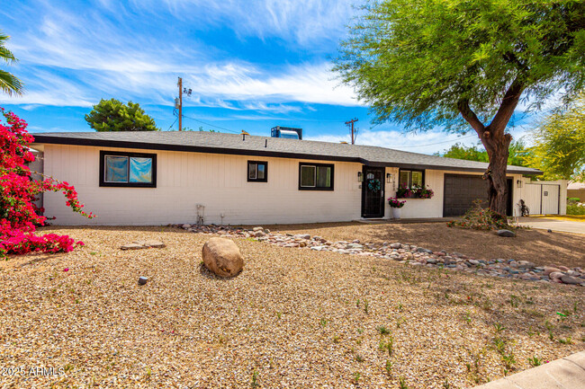 Building Photo - 17803 N 43rd St