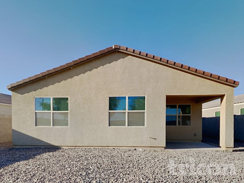 Building Photo - 439 W Tenia Trail