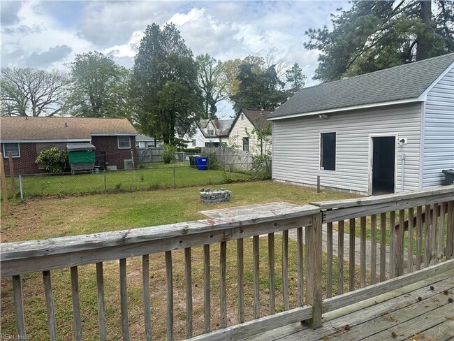 Building Photo - Adorable Ranch Home in Sherwood Forest!