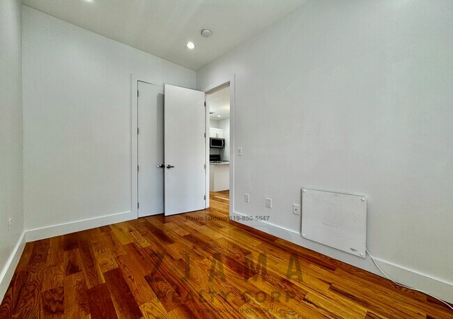 Building Photo - 595 Eastern Pkwy