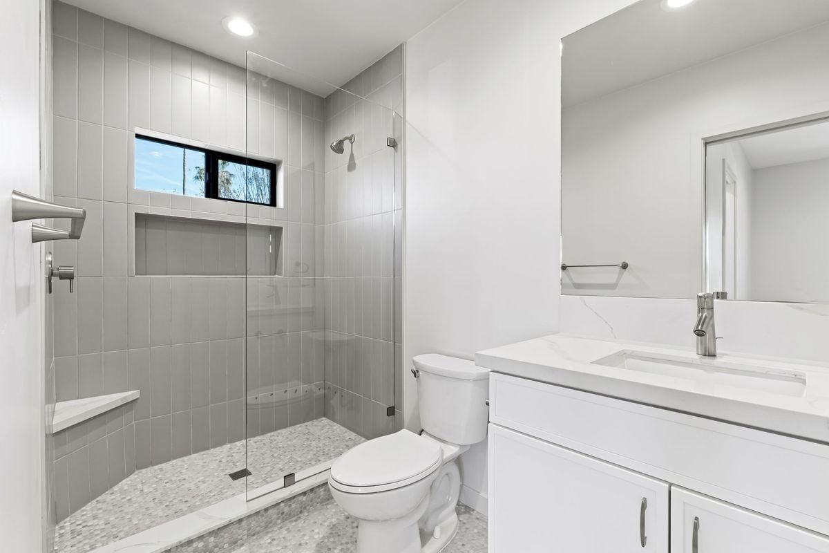 Building Photo - 4787 Panorama Dr