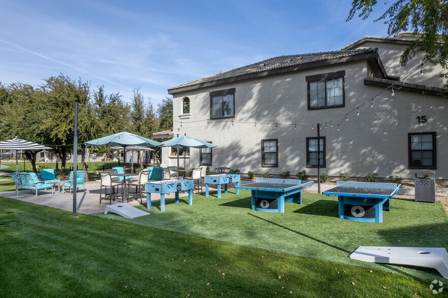 Outdoor Gaming Area - Lazo Apartments