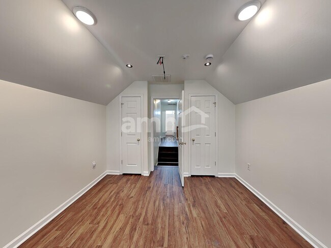 Building Photo - 155 Mott Rd