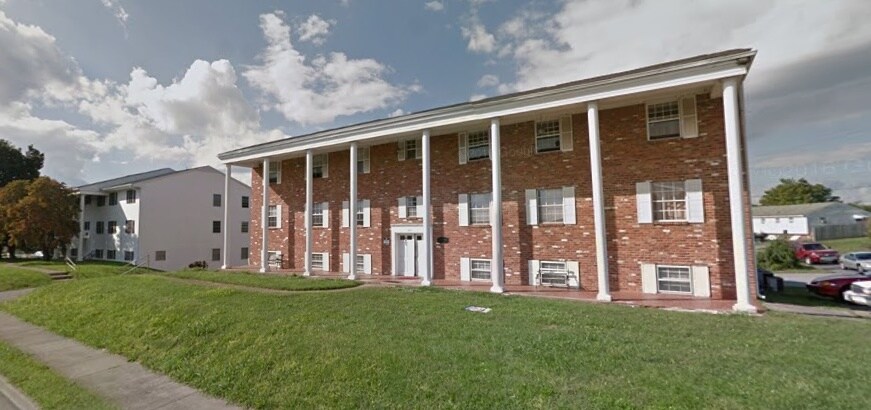 Building Photo - 826 Hardy Rd