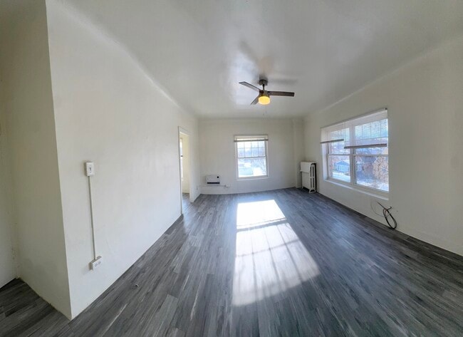 Building Photo - 3302 Kenilworth Ave