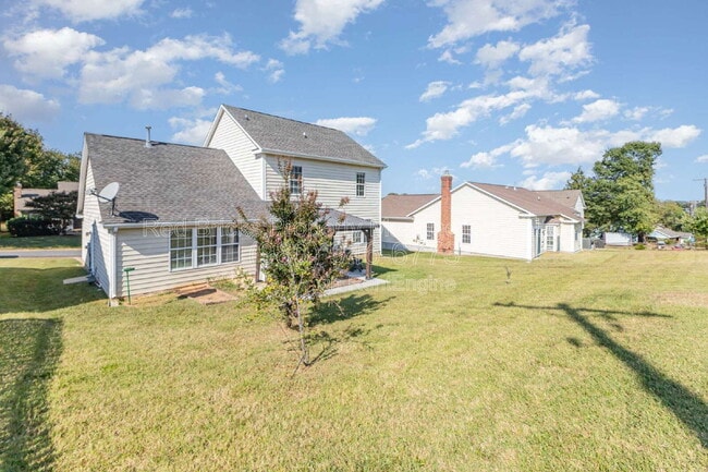 Building Photo - 9626 Kenneth Glenn Dr