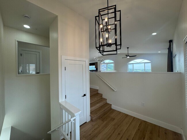 Building Photo - Sangamon Ave