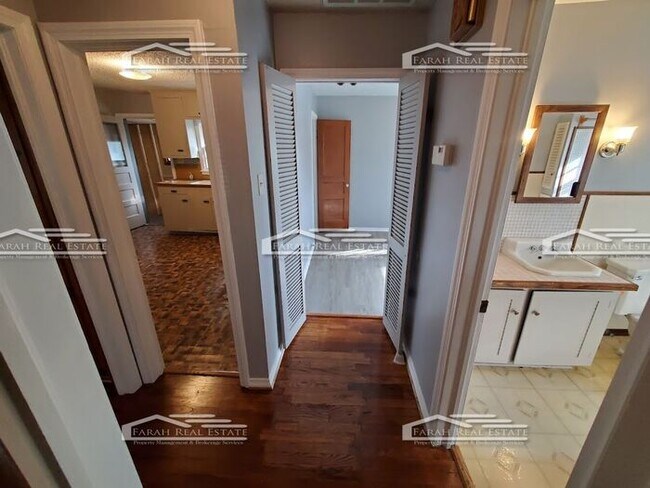 Building Photo - 3/2 Home Now Available in Fort Worth!