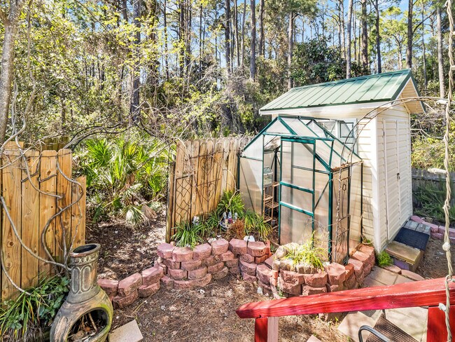 Building Photo - 1449 Suncrest St