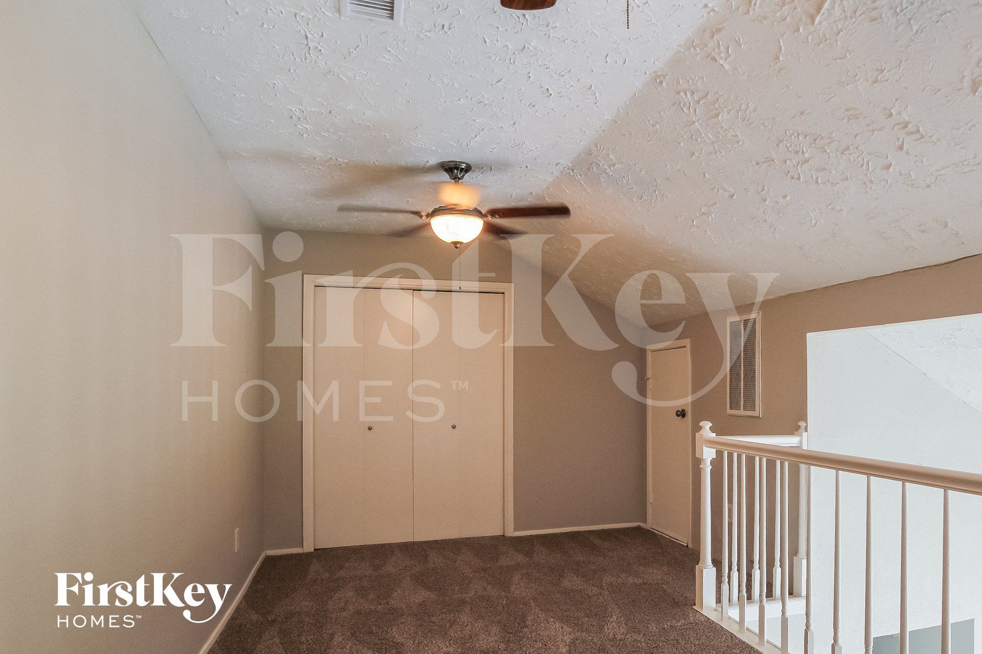 Building Photo - 22219 Diane Dr