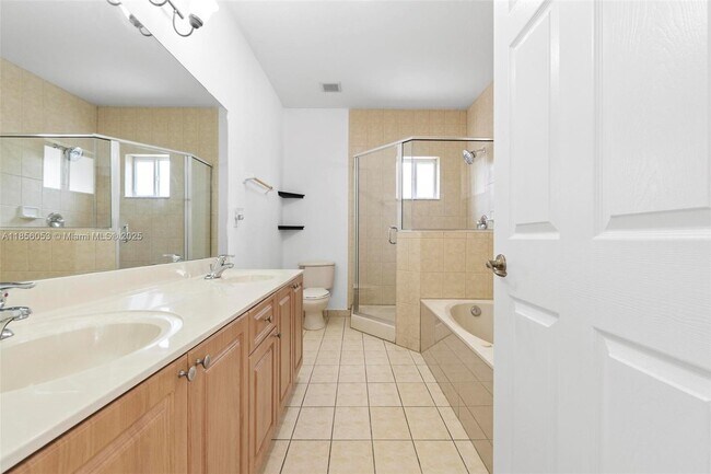 Building Photo - 18348 SW 139th Pl