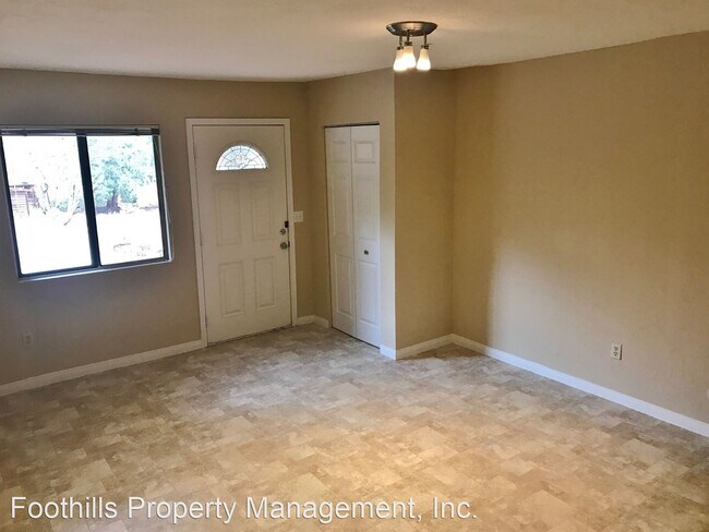 Building Photo - 5 br, 3 bath House - 3455 Moki Drive