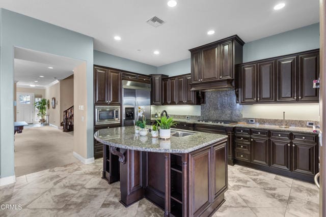 Building Photo - 3917 W Hemlock St