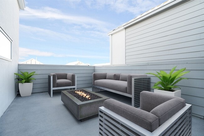 Building Photo - 5857 E Post Oak Ln