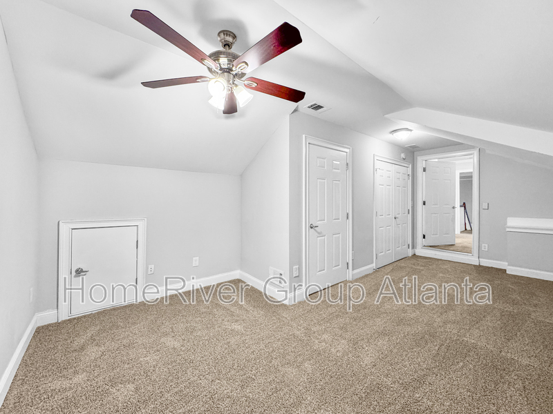 Building Photo - 3377 Alhambra Cir
