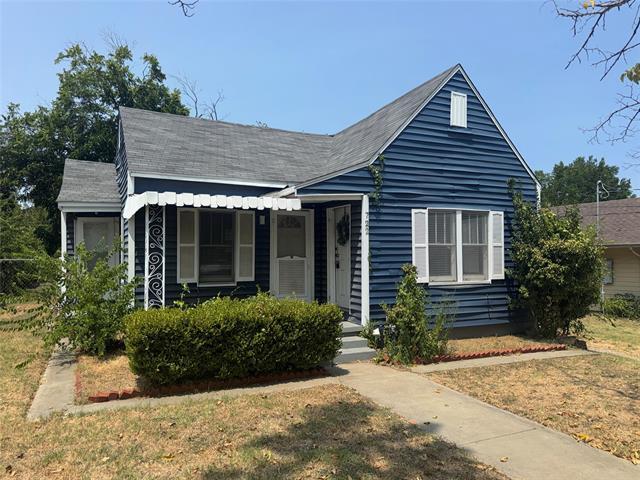Building Photo - 722 Lakey St