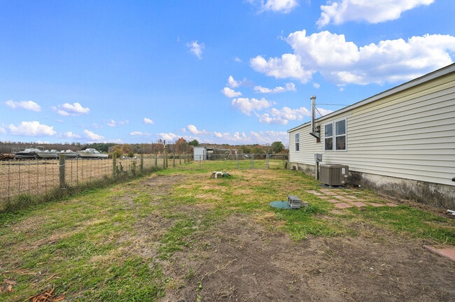 Building Photo - 3370 Gun and Rod Club Rd