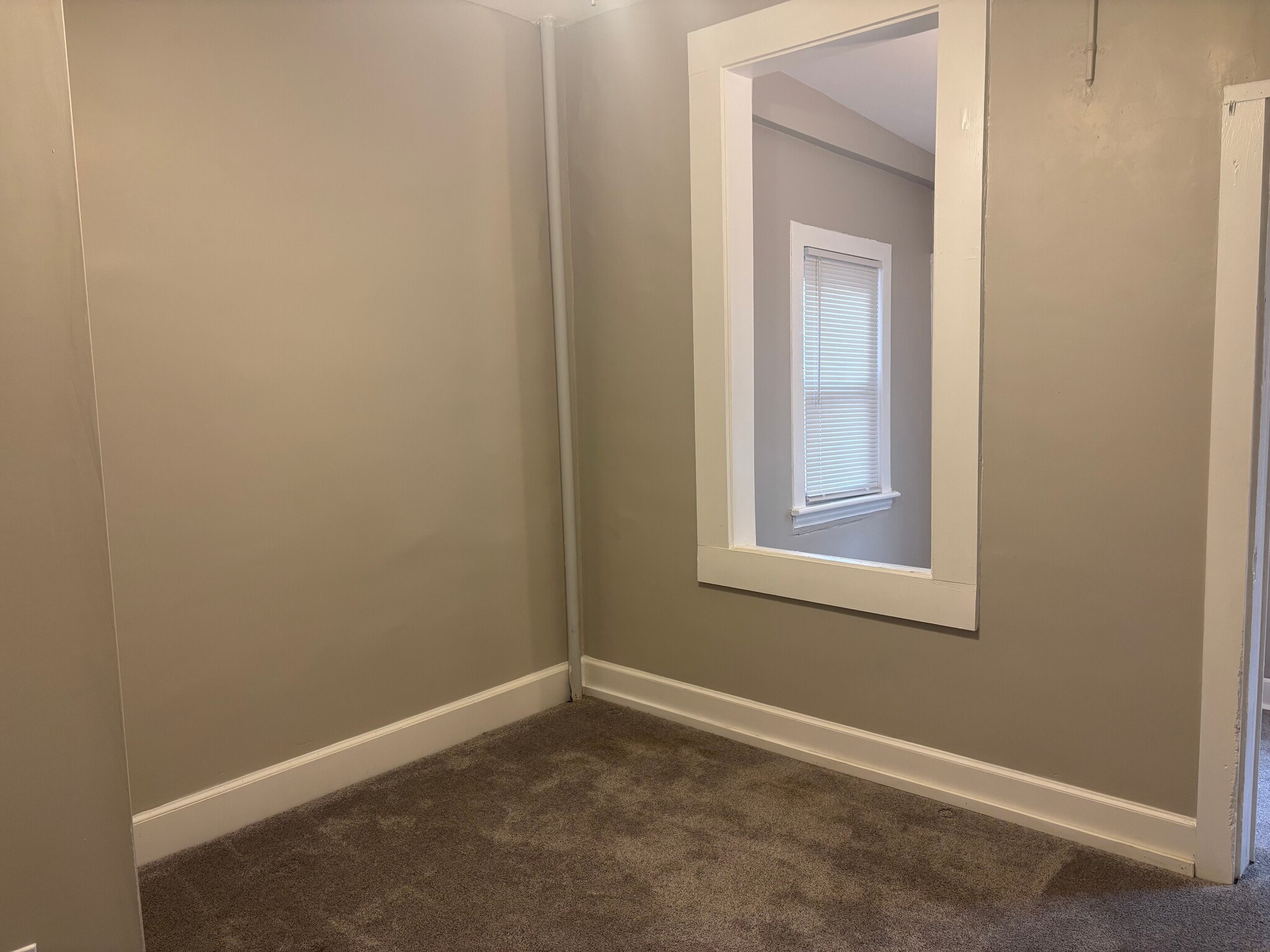 2nd Bedroom - 2440 Callow Ave