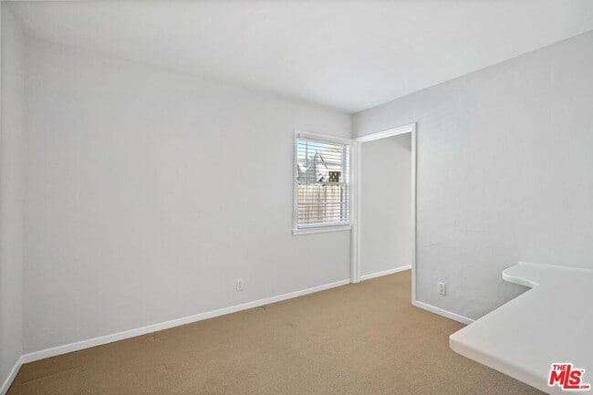 Building Photo - 3460 Angelus Ave
