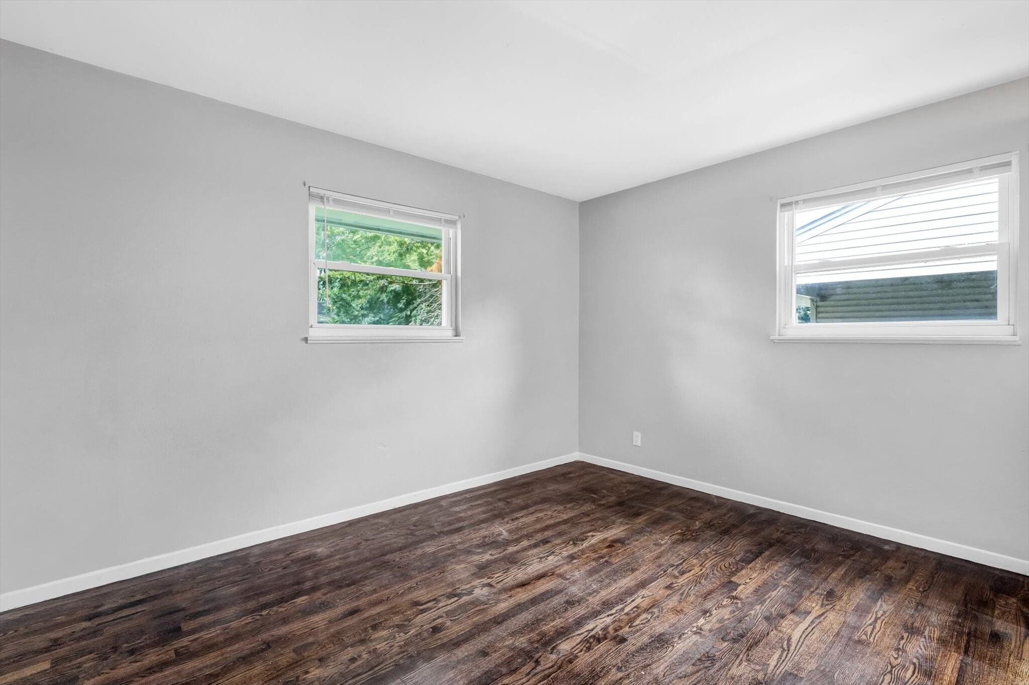 Building Photo - 765 Daniel Boone dr