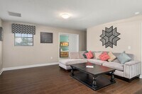Building Photo - 1479 Moon Valley Dr