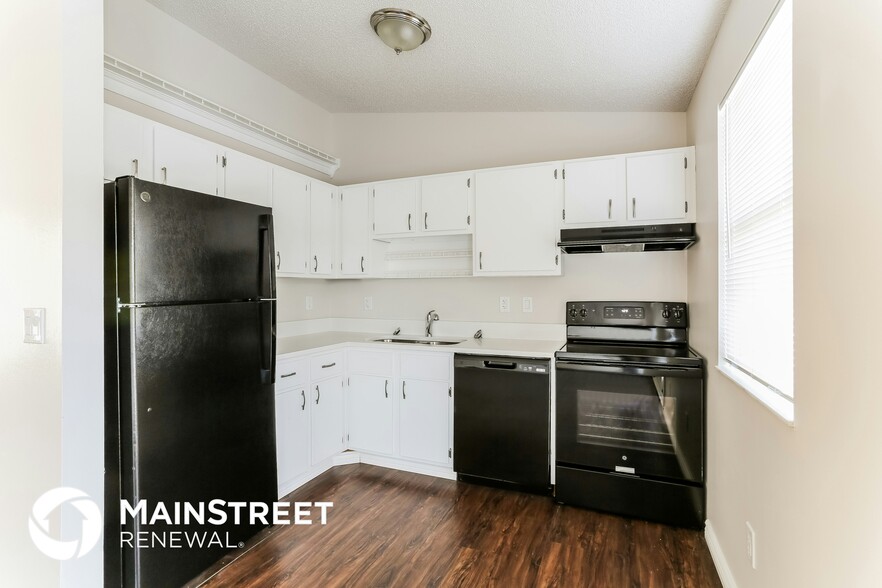 Building Photo - 1386 Tilia Ct