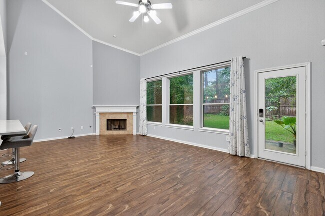 Building Photo - 26 Ebony Oaks Pl