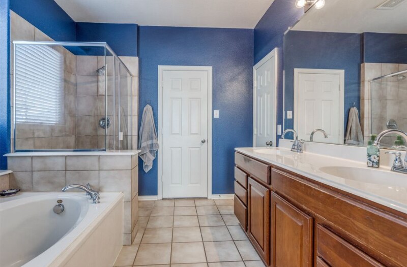 Building Photo - 11489 Stephenville Dr