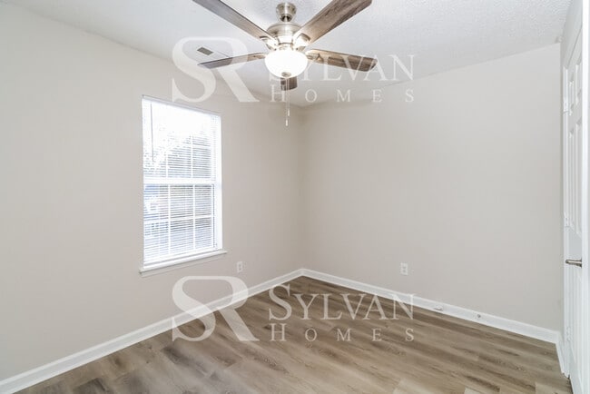 Building Photo - Living where You Love is Good for your Heart!