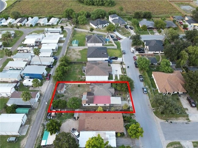 Building Photo - 1814 Mimosa St