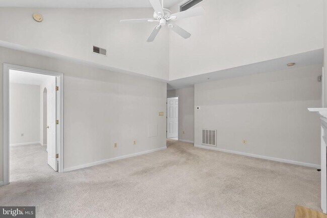 Building Photo - 111 Timberbrook Ln