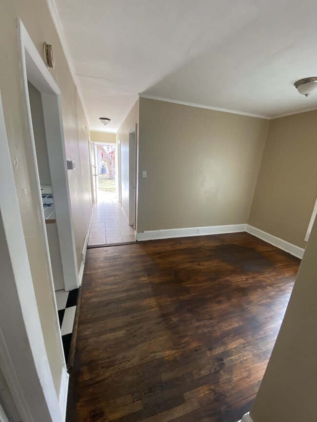 Dining Room - 4470 Zenobia St